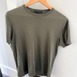 Robert Barakett Medium Men's Short Sleeve